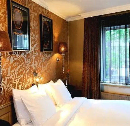Sint Nicolaas Otel 3*