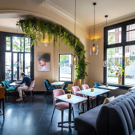 Sint Nicolaas Otel Amsterdam