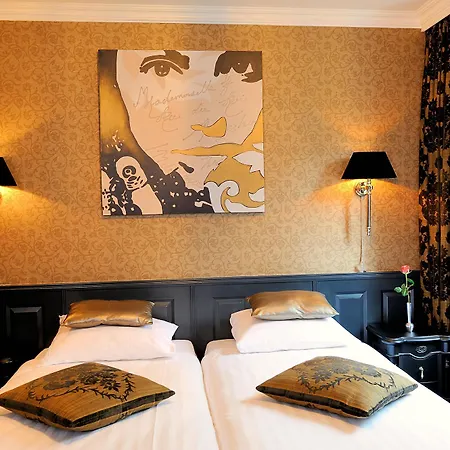 Sint Nicolaas Otel Amsterdam