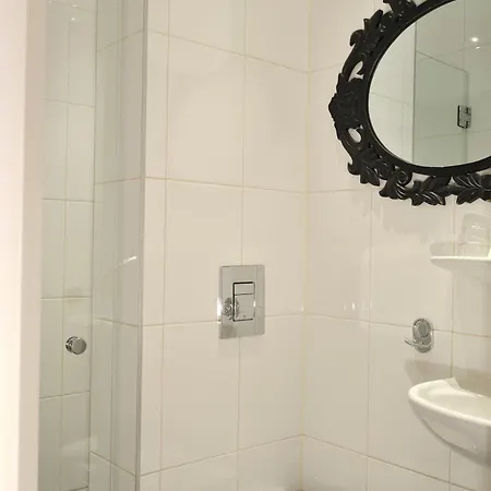 Sint Nicolaas 4* Amszterdam