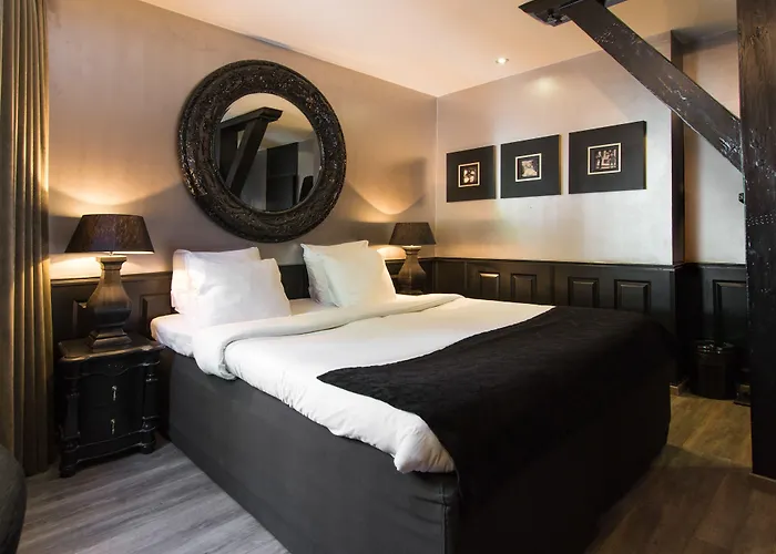 Sint Nicolaas Hotel 3*