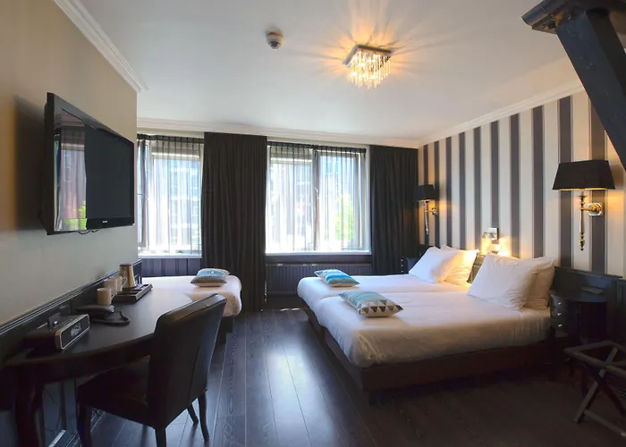 Szálloda Sint Nicolaas Amszterdam