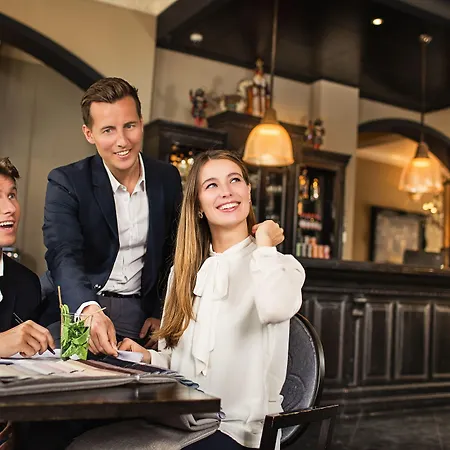 ホテル セント ニコラス 4*